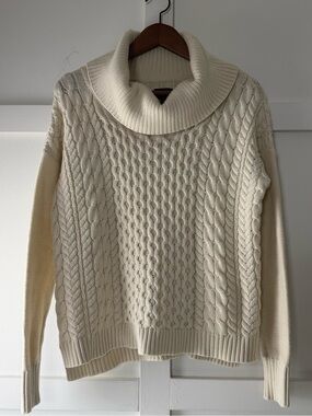 American Eagle Cozy Cable Knit Turtleneck Cotton Blend Cottagecore Sweater Cream